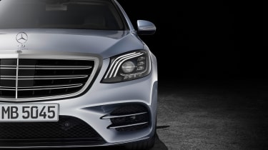 New Mercedes S-Class - front detail