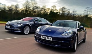 Porsche Panamera vs Tesla Model S - header