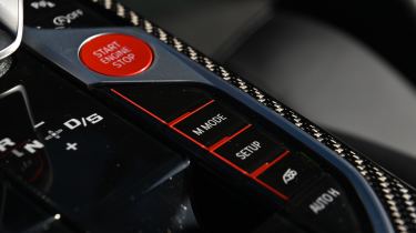 BMW M4 Competition - centre console buttons