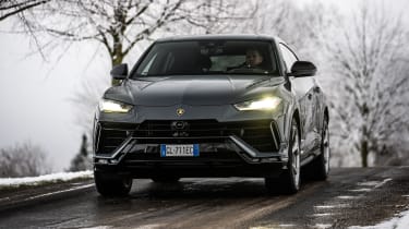 2022 Lamborghini Urus Prices, Reviews, and Pictures