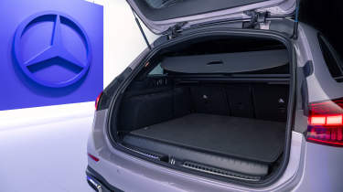 Mercedes C-Class Estate facelift - boot
