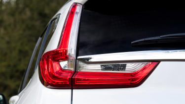 Honda CR-V hybrid - rear light