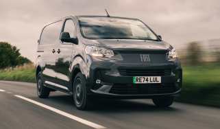 Fiat E-Scudo - front tracking