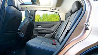 Used Nissan Ariya - rear seats