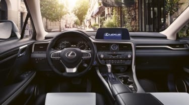 Lexus RX Premium Sport - interior