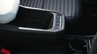 Kia EV4 - centre console 