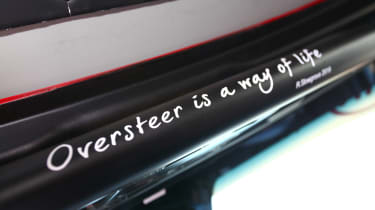 Kia Stinger GT420 - slogan