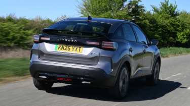 Citroen e-C4 - rear tracking 