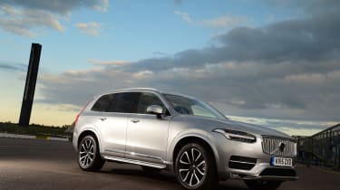 Volvo XC90 COTY front side