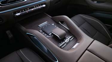Mercedes GLS facelift - centre console