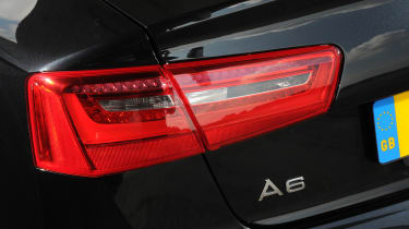 Audi A6 2.0 TDI SE badge