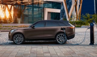 Range Rover Velar updated for 2021 with more technology