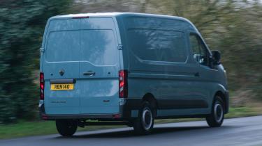 Renault Master - rear