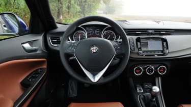 Alfa Romeo Giulietta Interior