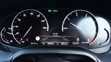 BMW 3 Series - dials