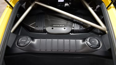 Porsche 718 GT4 RS - engine bay