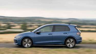 Volkswagen Golf - side