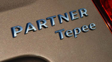 Peugeot Partner Tepee badge