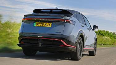 Nissan Ariya Nismo - rear tracking