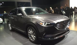 Mazda CX-9 2016 - new york front quarter