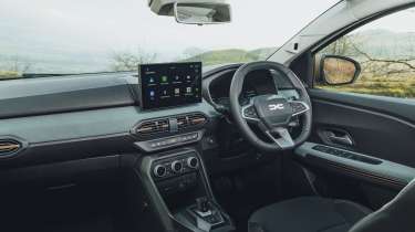 Dacia Jogger Hybrid 155 - dashboard