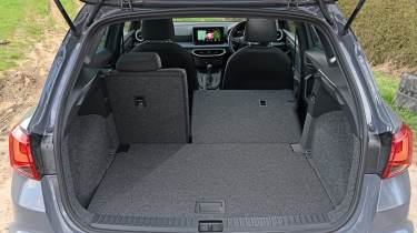 SEAT Arona - boot space