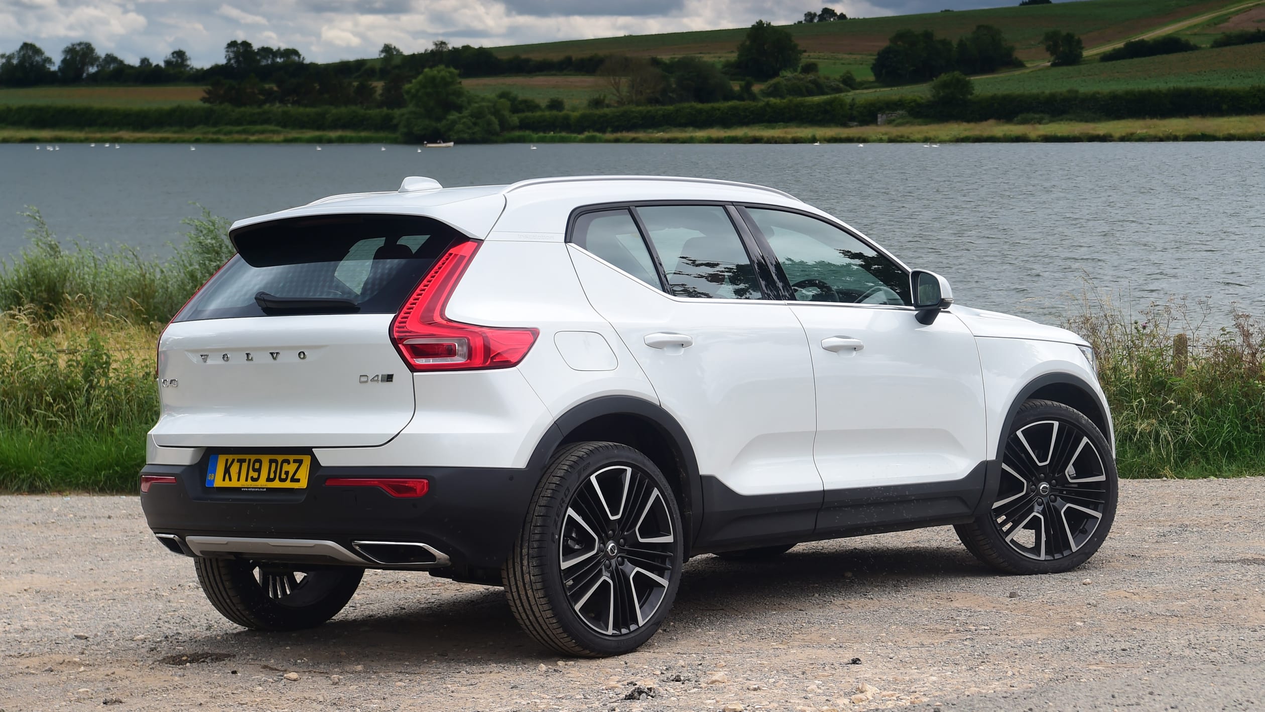 Mercedes GLA vs Volvo XC40 - pictures | Auto Express