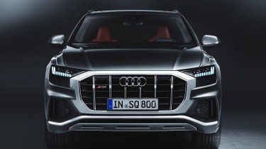 Audi SQ8 - studio full front
