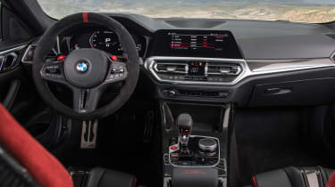 BMW M4 CSL - dash