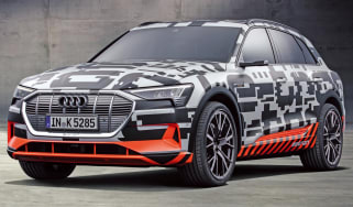 Audi e-tron front