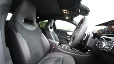 Mercedes CLA - front seats