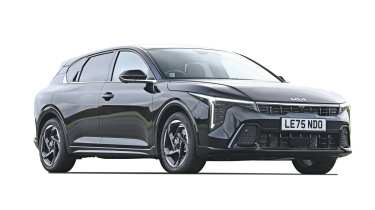 Kia K4 - front angled