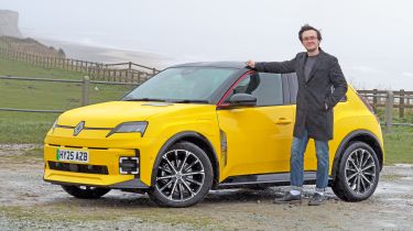 Renault 5 E-Tech Iconic Five - damp header