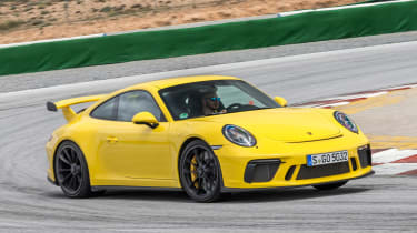 Porsche 911 GT3 - front track