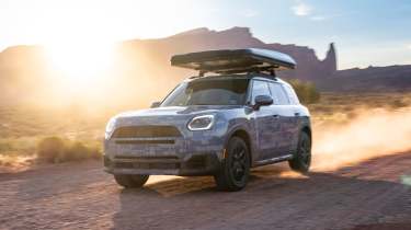 MINI Countryman Edition testing 4
