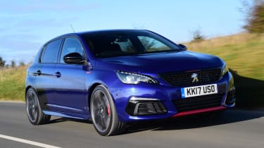 Peugeot 308 GTi - front