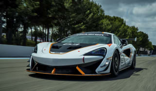 McLaren 570S Sprint - front tracking