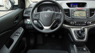 Honda CR-V 1.6D dashboard 