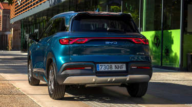 BYD Atto 2 DM-i - rear