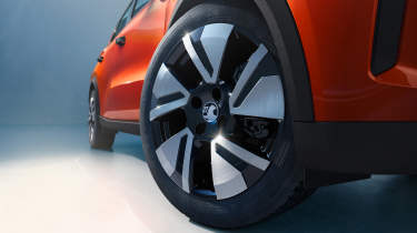 Vauxhall Frontera - wheel