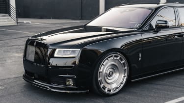 Urban Automotive Rolls Royce Ghost - front end