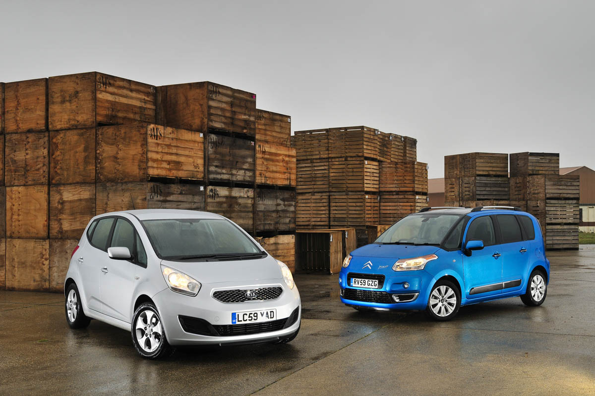 Kia Venga Vs. Citroen C3 Picasso | Auto Express