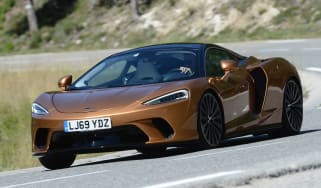 McLaren GT - front