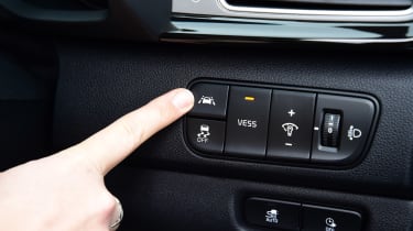 Kia e-Niro - interior controls