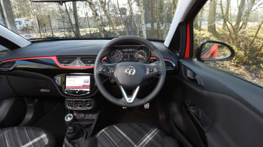 Vauxhall Corsa Red Edition - interior