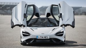 McLaren%20765LT%202020%20UK-2.jpg