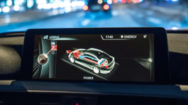 BMW 330e - infotainment screen
