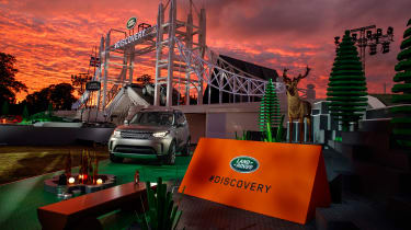 New Land Rover Discovery launch event with LEGO - pictures 