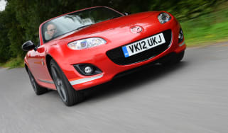 Mazda MX-5 Kuro front