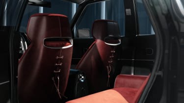 Hyundai Granduer concept - rear seats